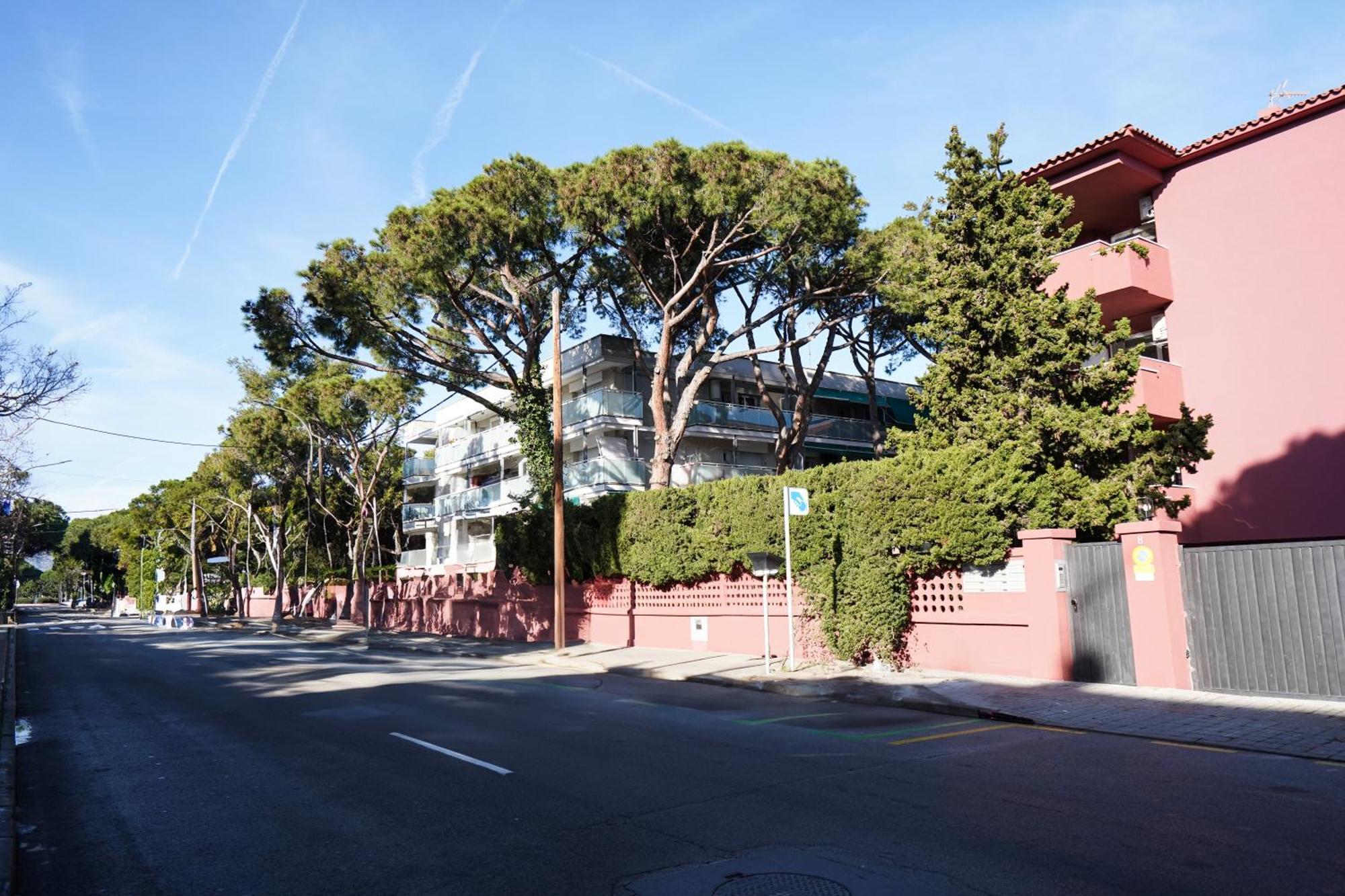 Calm, Beach And Bikes Apartment Castelldefels Exterior photo